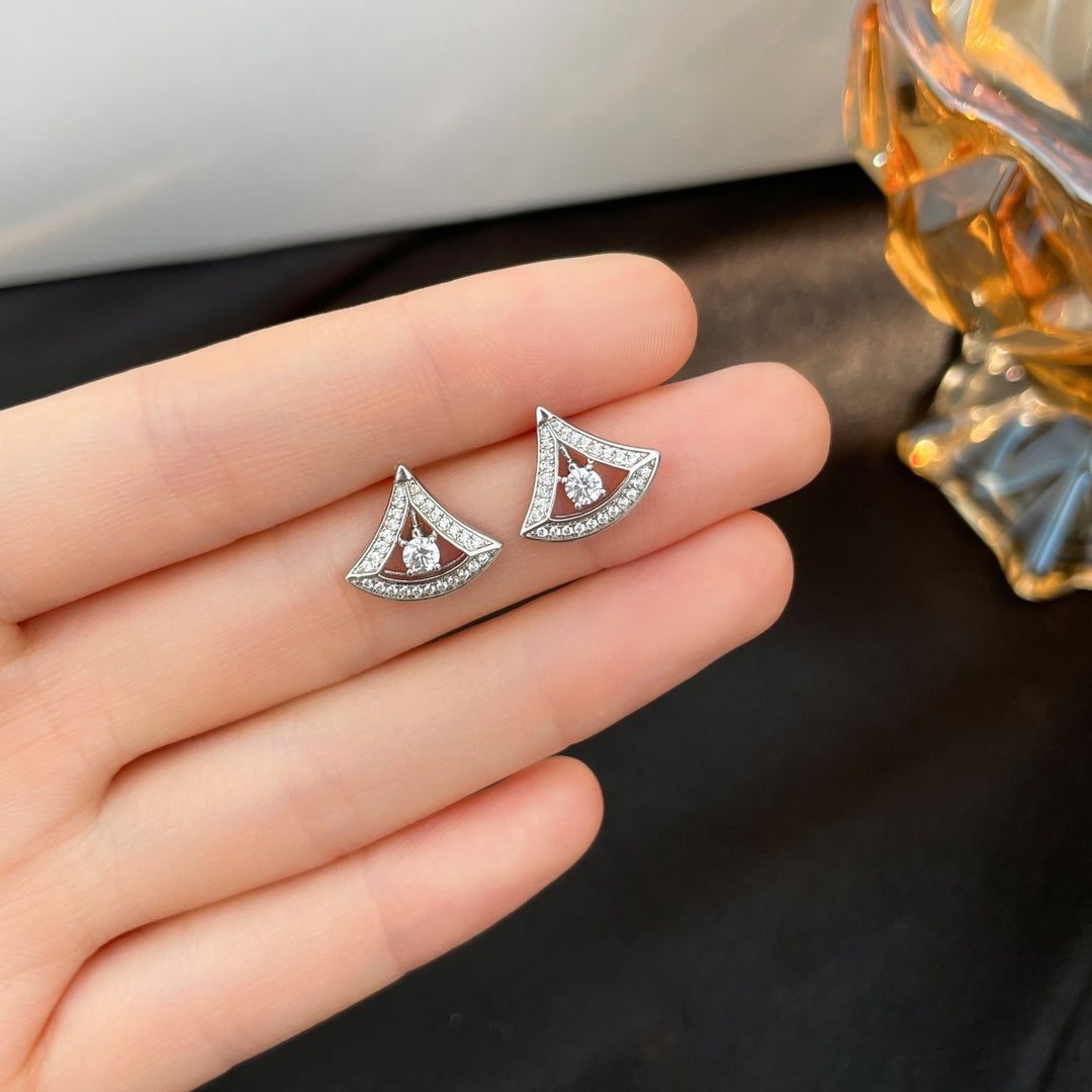 [Royal Jewelry]DREAM MINI DIAMOND STUD EARRINGS