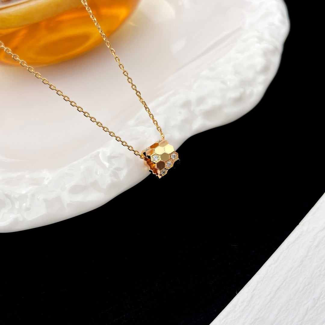 [Royal Jewelry]BEE MINI PEDANT DIAMOND NECKLACE