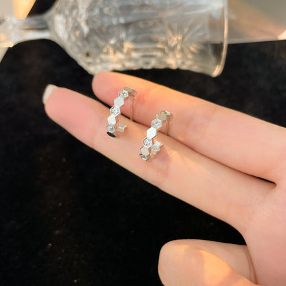 [Royal Jewelry]BEE LOVE DIAMOND HOOP EARRINGS