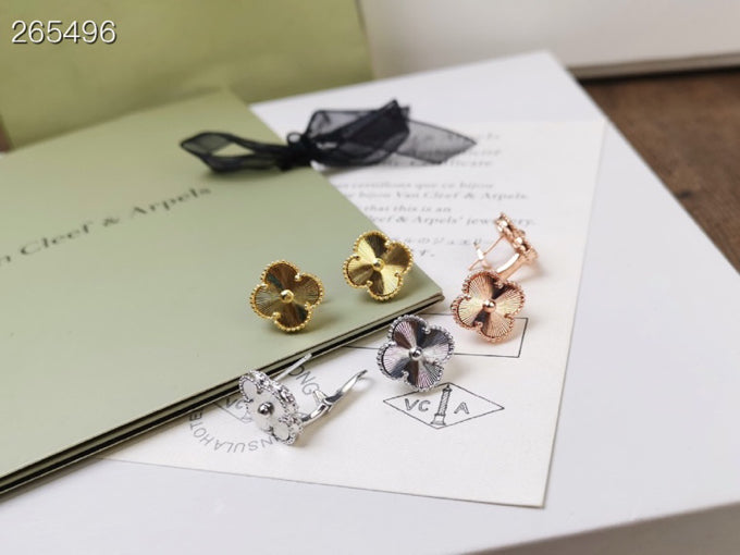 [Royal Jewelry]CLOVER MEDIUM STUD EARRINGS