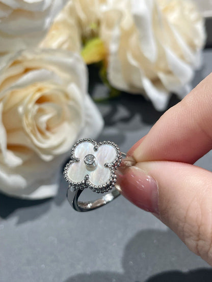 [Royal Jewelry]CLOVER SILVER MOP DIAMOND RING