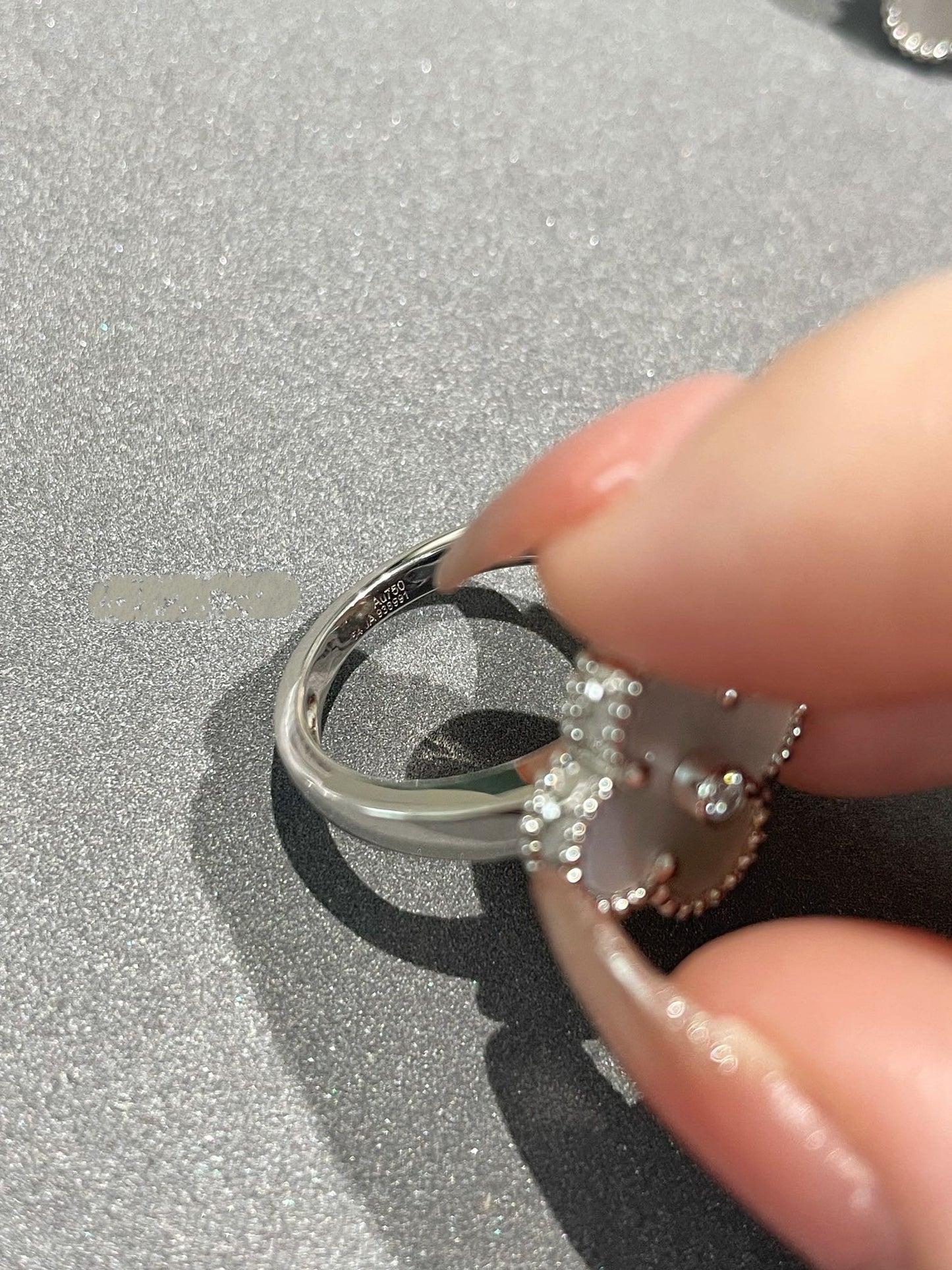 [Royal Jewelry]CLOVER SILVER MOP DIAMOND RING