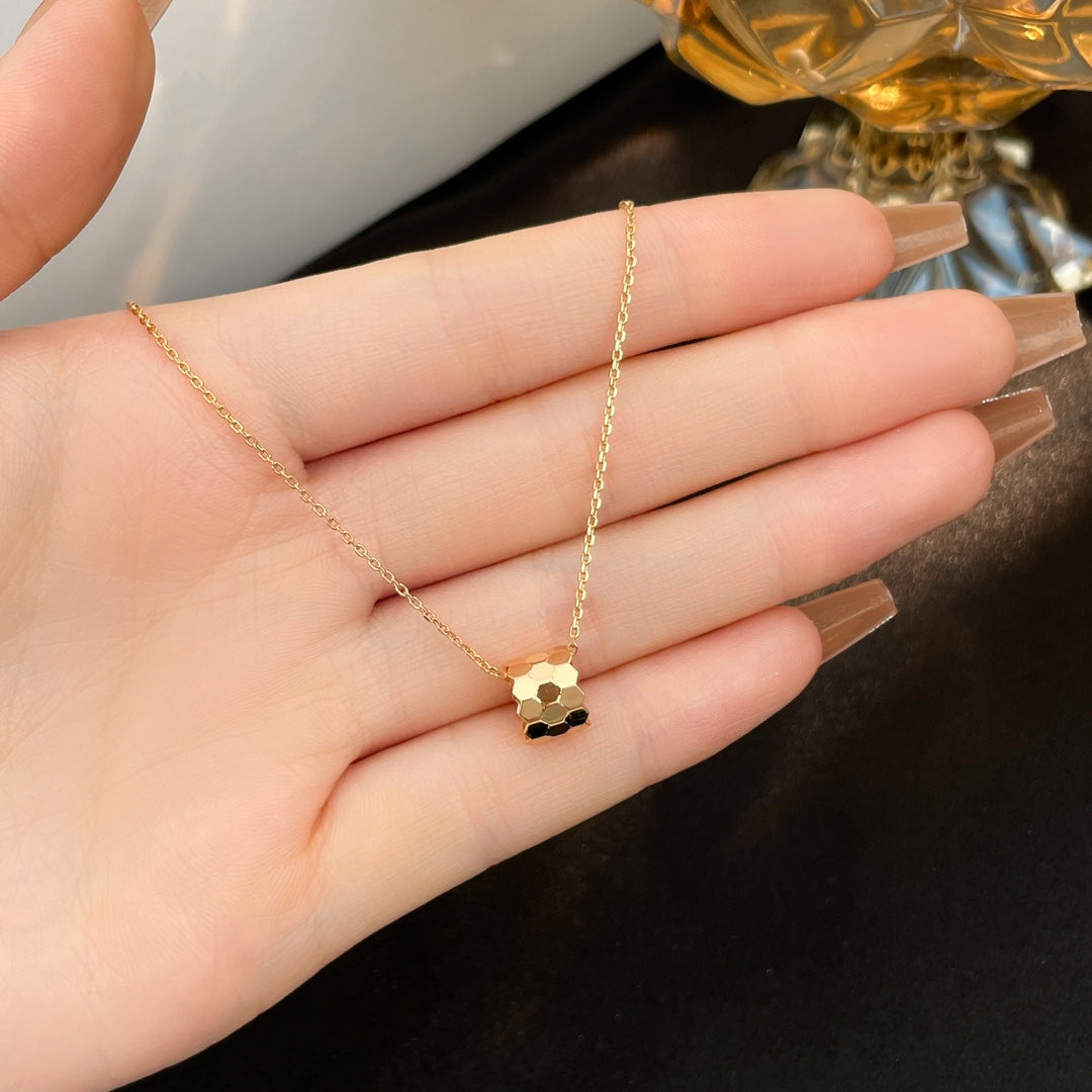 [Royal Jewelry]BEE MINI NECKLACE