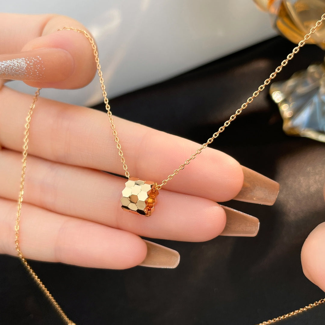[Royal Jewelry]BEE MINI NECKLACE