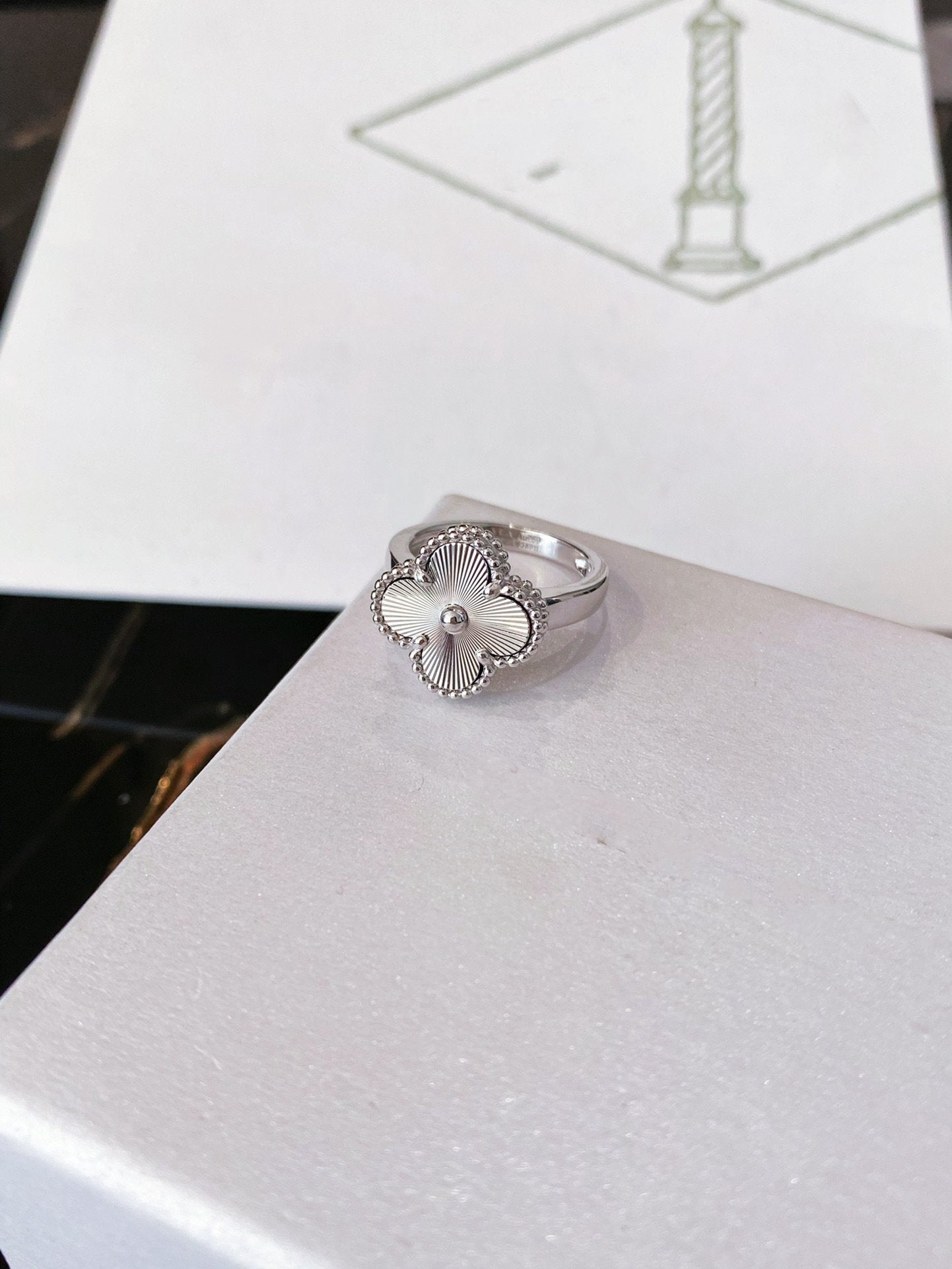 [Royal Jewelry]CLOVER SILVER RING