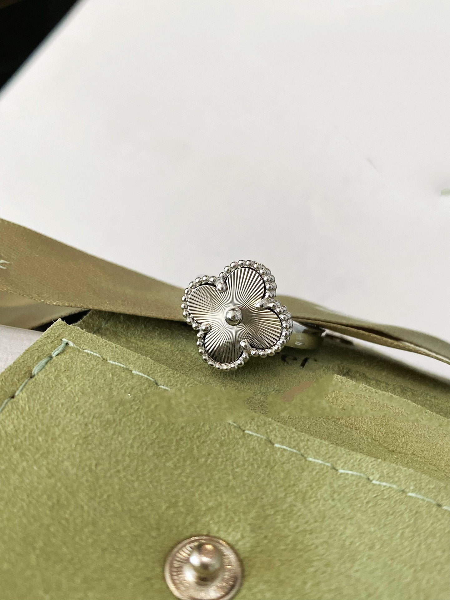 [Royal Jewelry]CLOVER SILVER RING