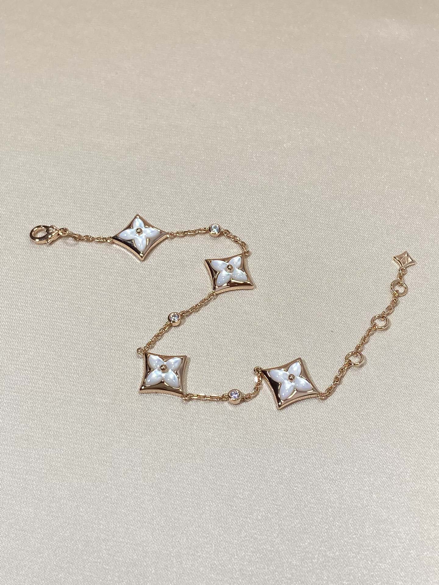 [Royal Jewelry]STAR 4 MOTIF MOP DIAMOND PINK GOLD BRACELET