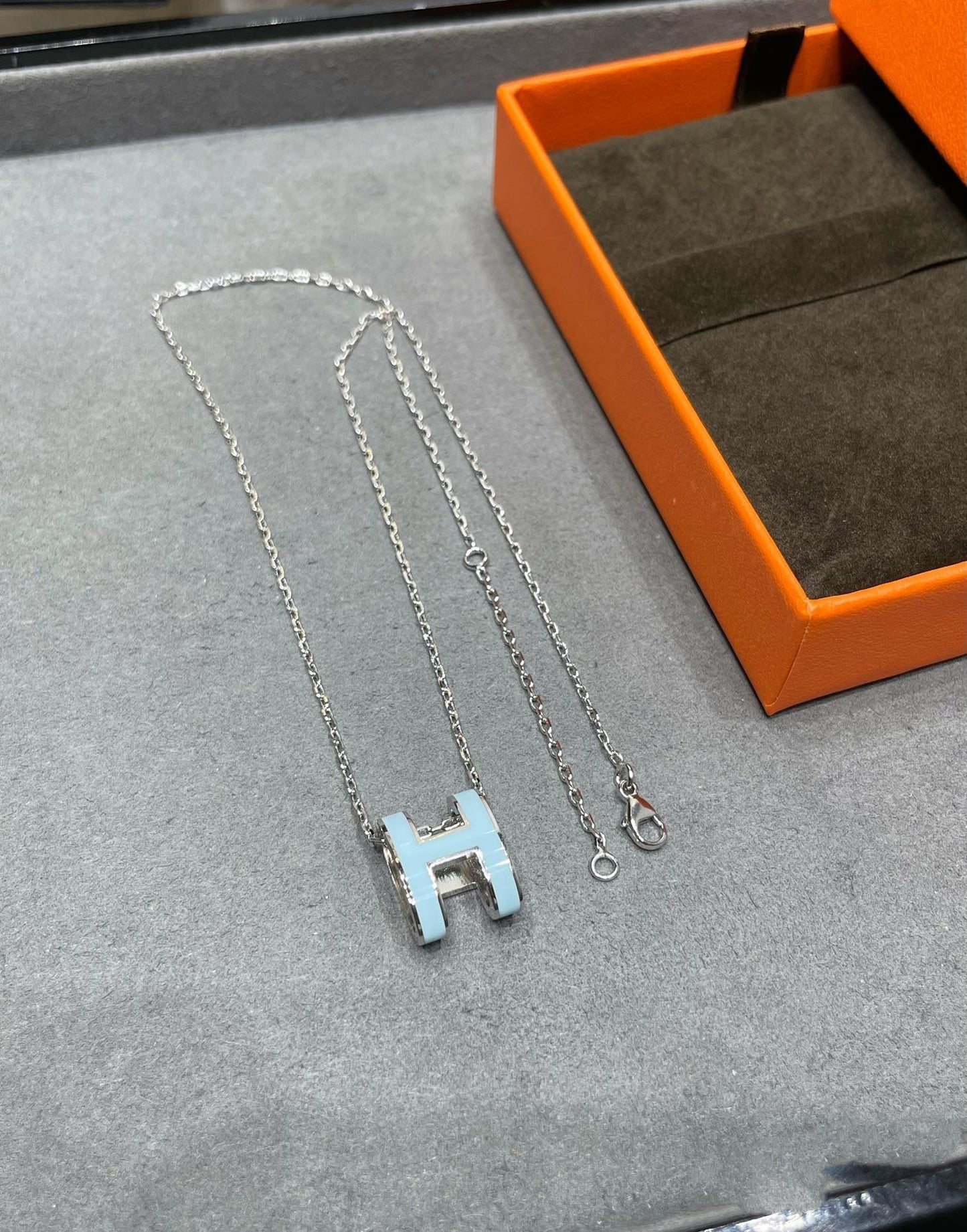 [Royal Jewelry]POP H SKY BLUE NECKLACE