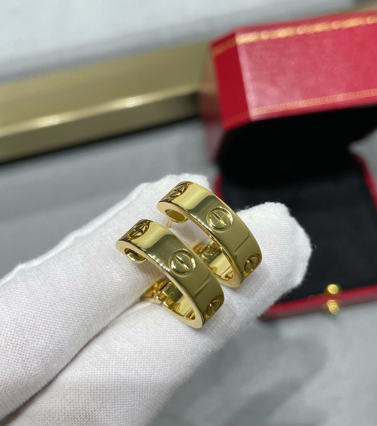 [Royal Jewelry]LOVE 5.5MM EARRINGS