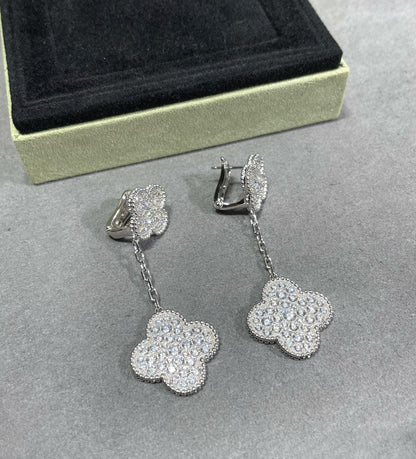 [Royal Jewelry]CLOVER 2 MOTIFS DIAMOND PAVED SILVER EARRINGS