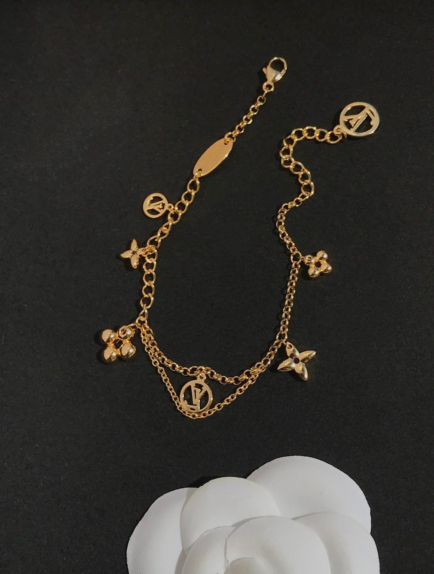 [Royal Jewelry]BLOOMING PINK GOLD MOP BRACELET