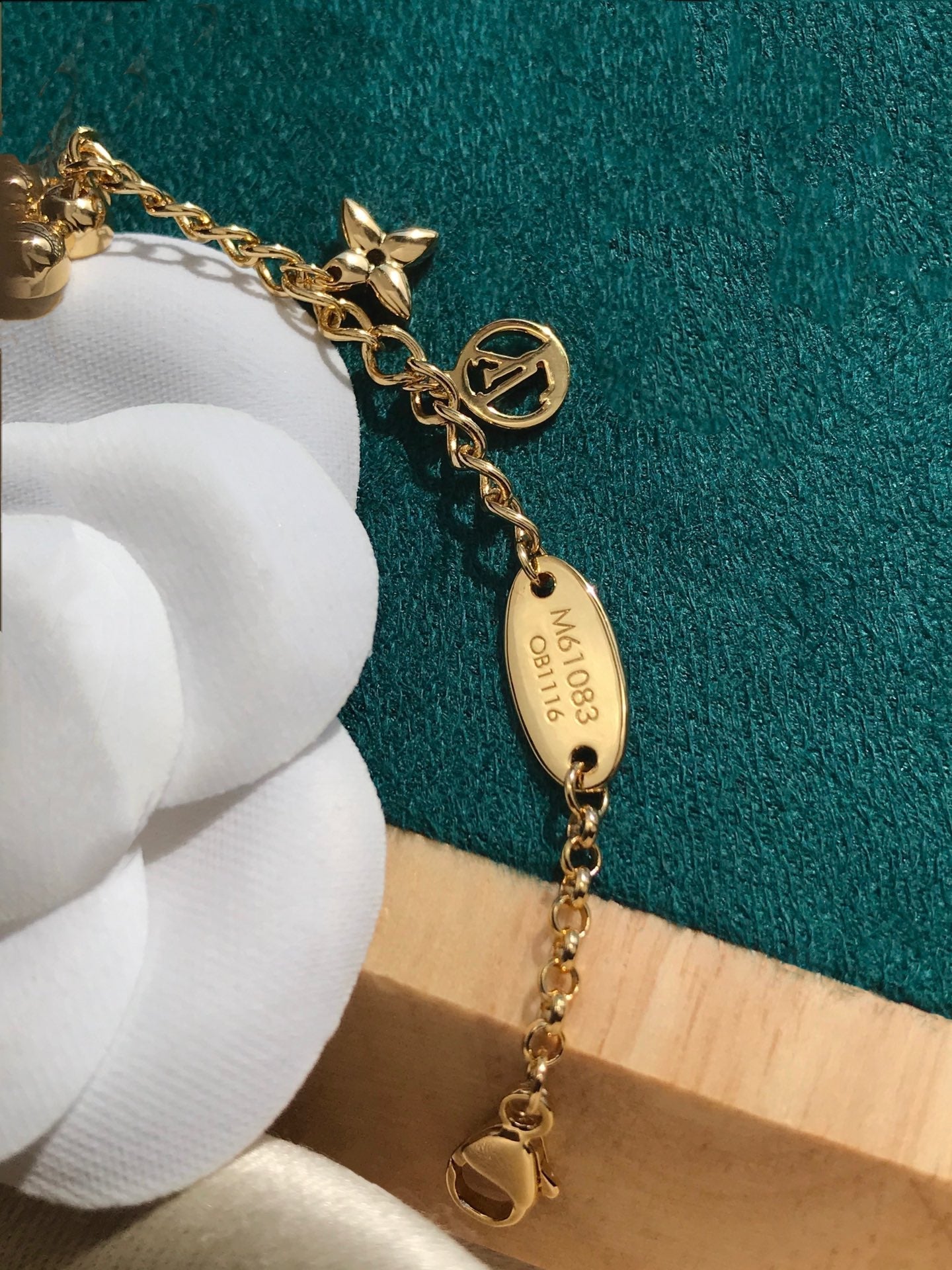 [Royal Jewelry]BLOOMING PINK GOLD MOP BRACELET