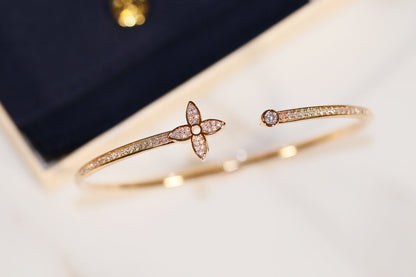 [Royal Jewelry]IDYLLE GOLD OPEN BRACELET DIAMOND PAVED