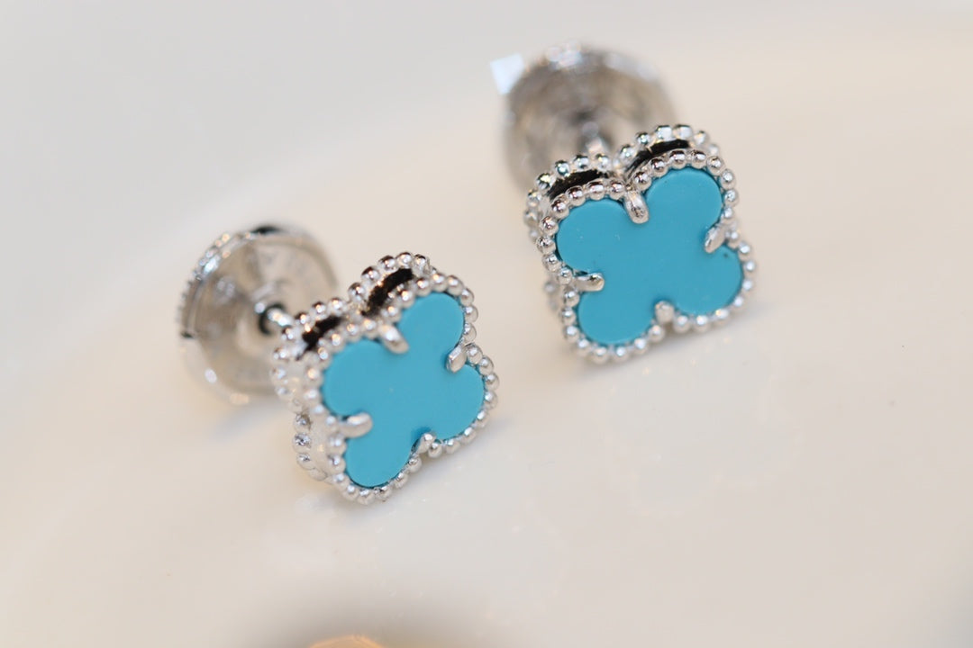 [Royal Jewelry]CLOVER MINI TURQUOISE SILVER STUD EARRINGS