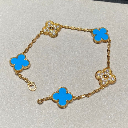 [Royal Jewelry]BRACELET TRÈFLE 5 MOTIFS EN OR, DIAMANTS ET CHALCEDOINE BLEUE