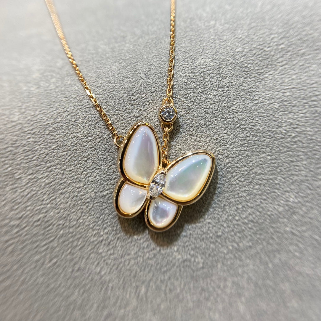 [Royal Jewelry]BUTTERFLY MOP DIAMOND NECKLACE