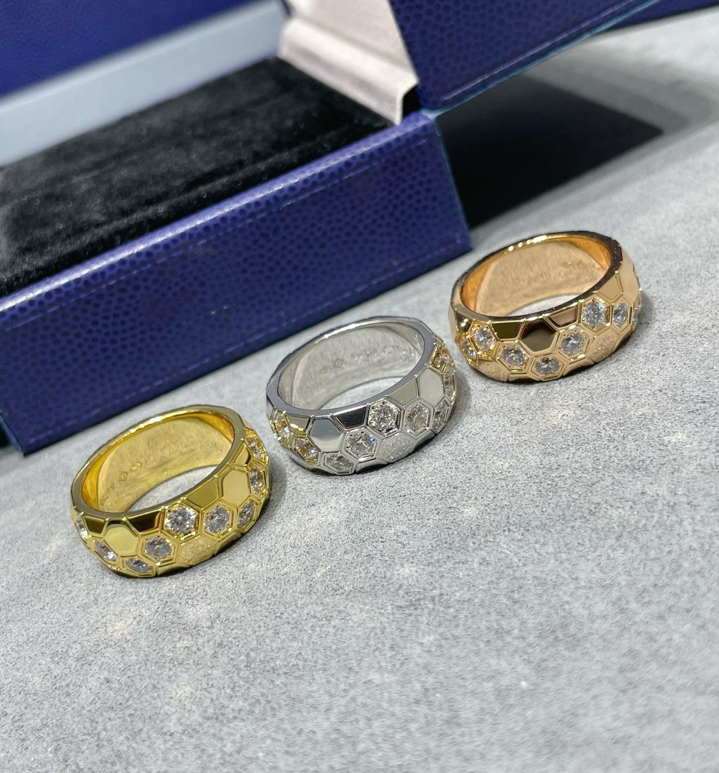 [Royal Jewelry]BEE LOVE DIAMOND LARGE RING