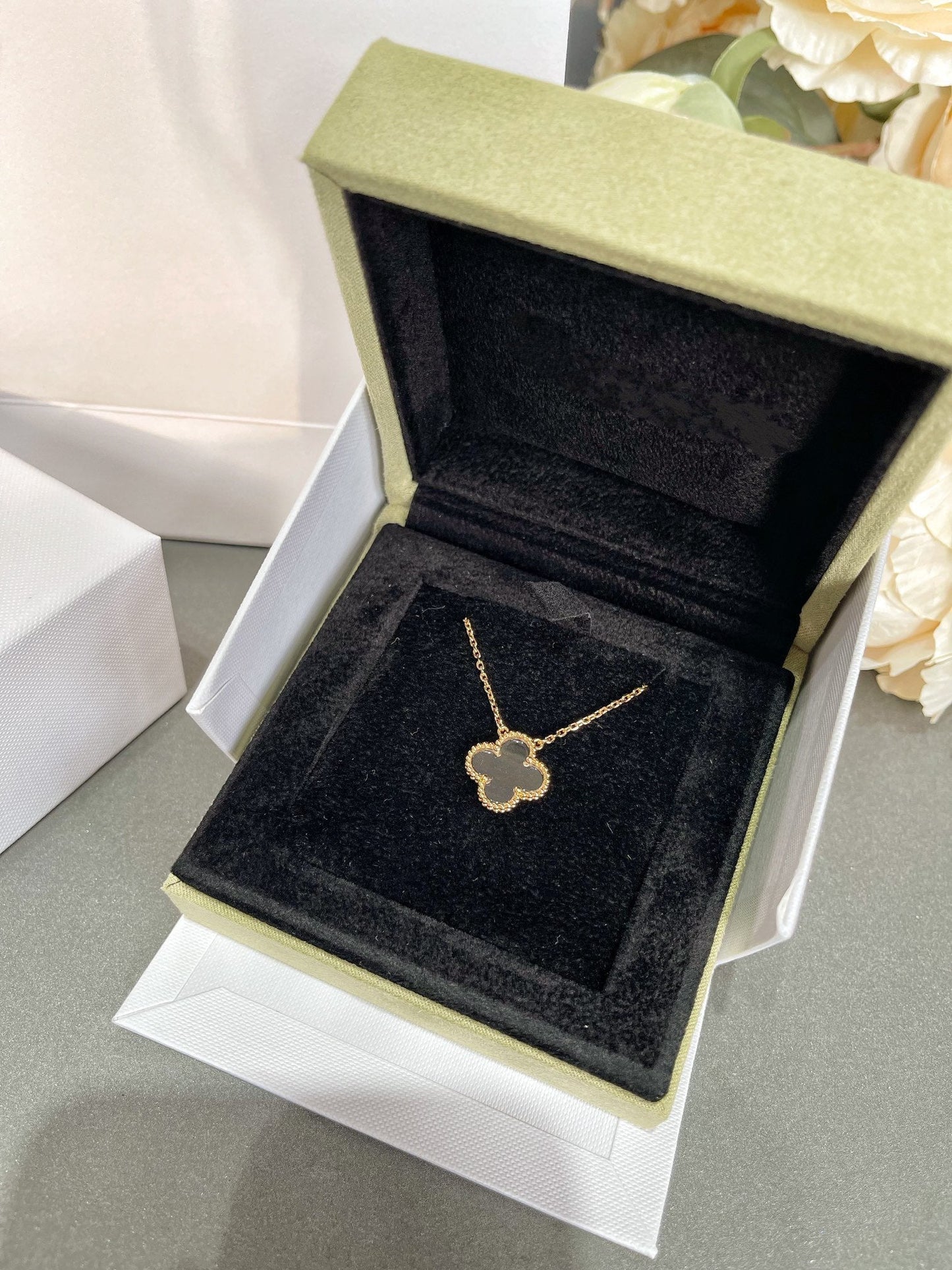 [Royal Jewelry]CLOVER ROCK CRYSTAL ROSE GOLD NECKLACE