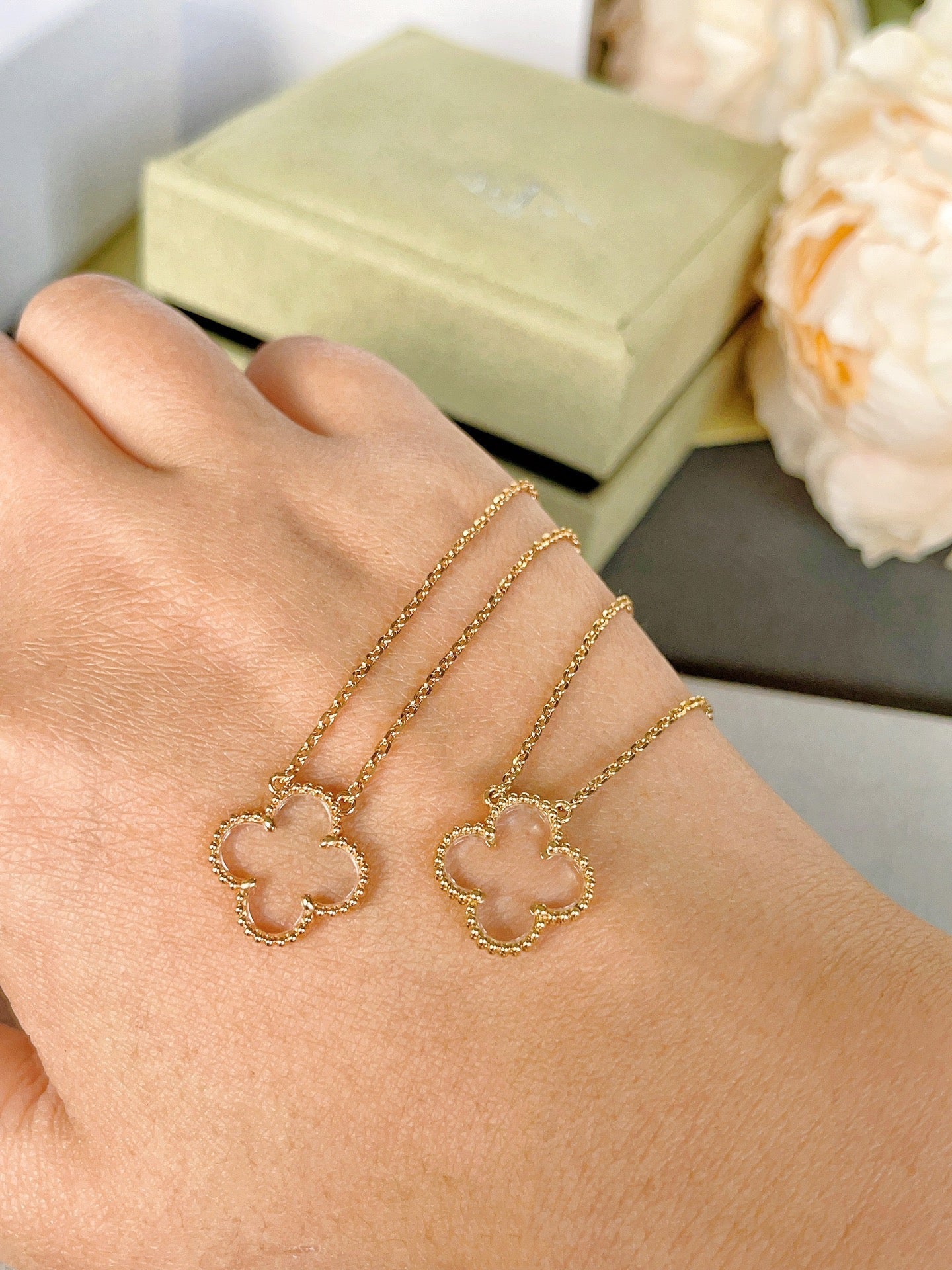 [Royal Jewelry]CLOVER ROCK CRYSTAL ROSE GOLD NECKLACE
