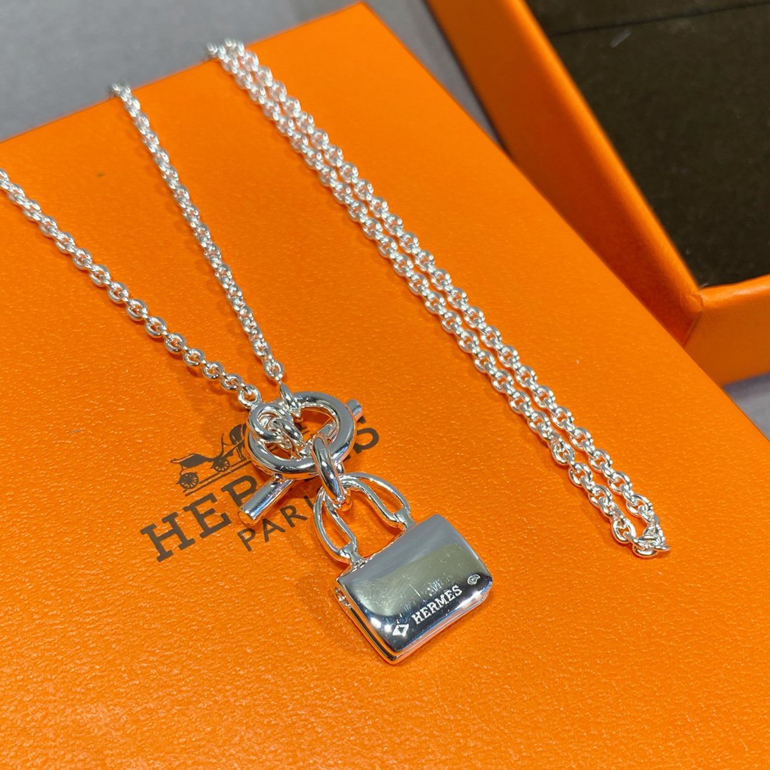 [Royal Jewelry]CONSTANCE PEDANT SILVER NECKLACE