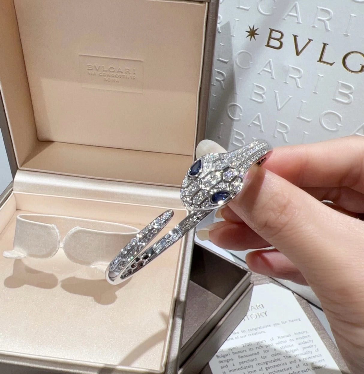 [Royal Jewelry]HAUTE COUTURE SILVER SERPENTI BRACELET