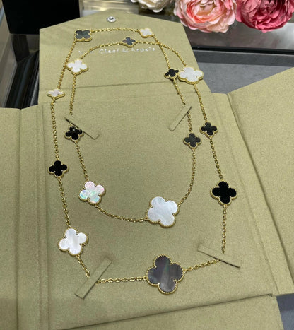 [Royal Jewelry]CLOVER 16 MOTIF WHITE NECKLACE