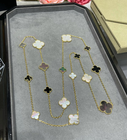 [Royal Jewelry]CLOVER 16 MOTIF WHITE NECKLACE