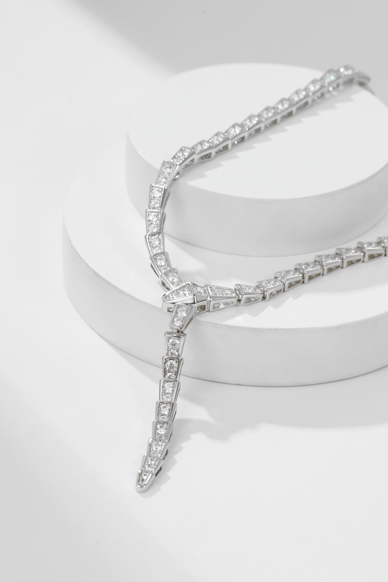 [Royal Jewelry]SERPENTI NECKLACE SILVER DIAMOND