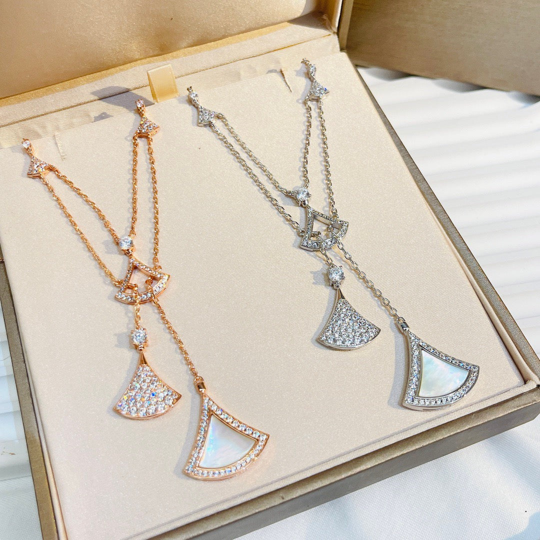 [Royal Jewelry]DREAM NECKLACE WHITE MOP FULL DIAMOND