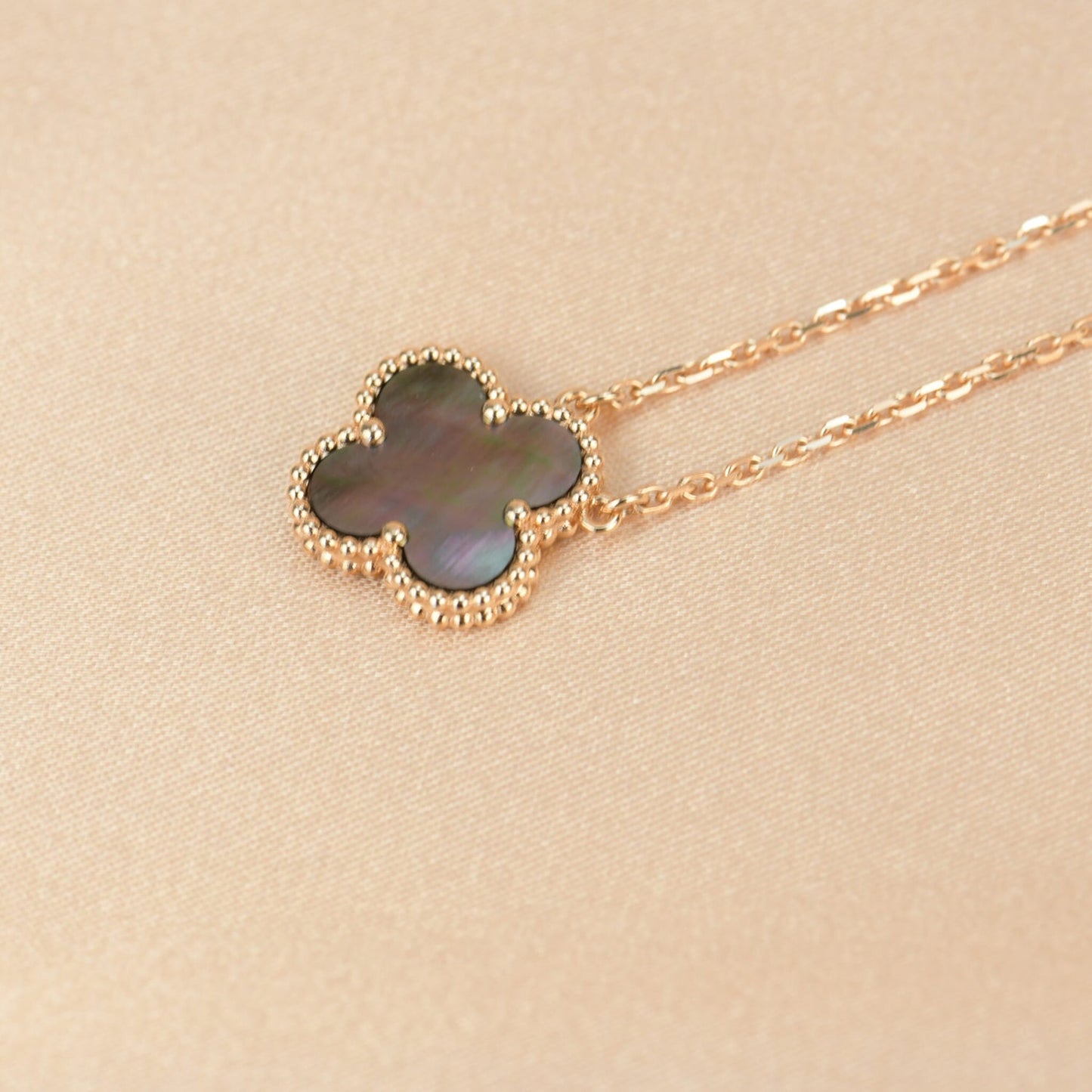 [Royal Jewelry]CLOVER 15MM  GRAY MOTHER OF PEARL NECKLACE