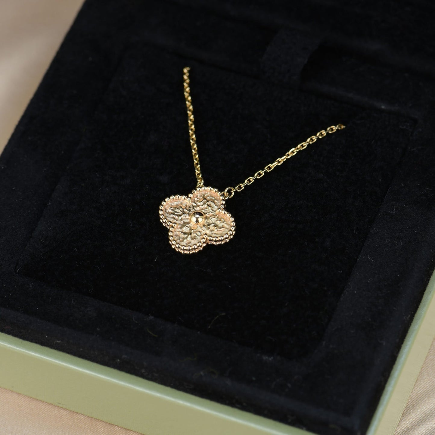 [Royal Jewelry]CLOVER 15MM  BRONZING NECKLACE