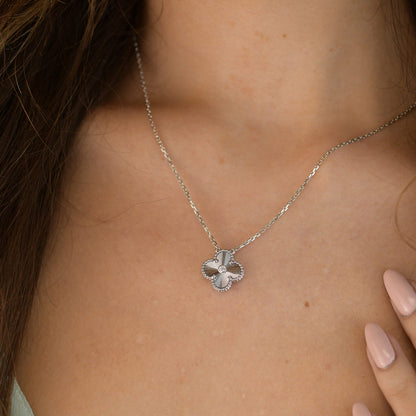 [Royal Jewelry]CLOVER  15MM DIAMOND LASER NECKLACE SILVER