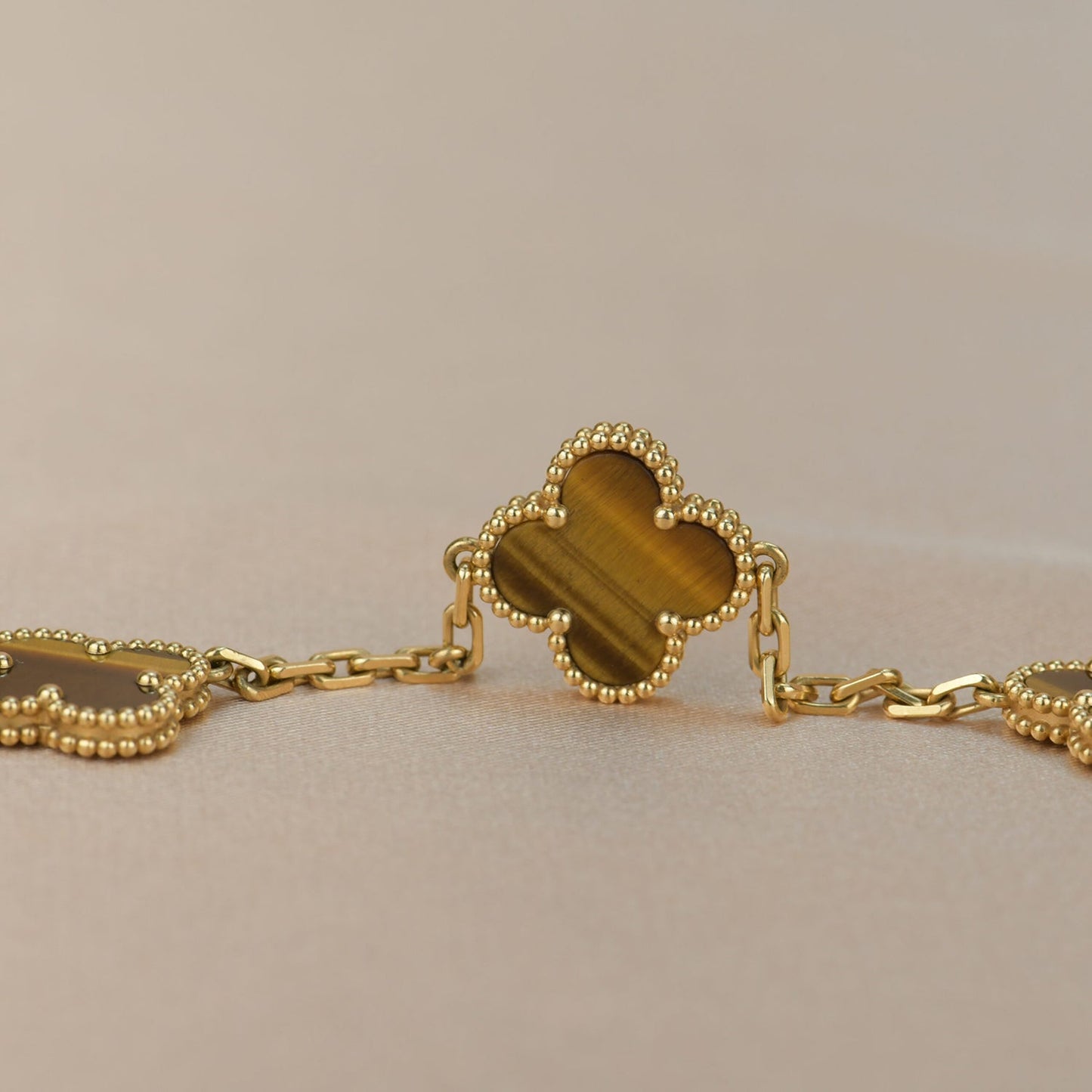 [Royal Jewelry]CLOVER  5 MOTIFS TIGER EYE BRACELET