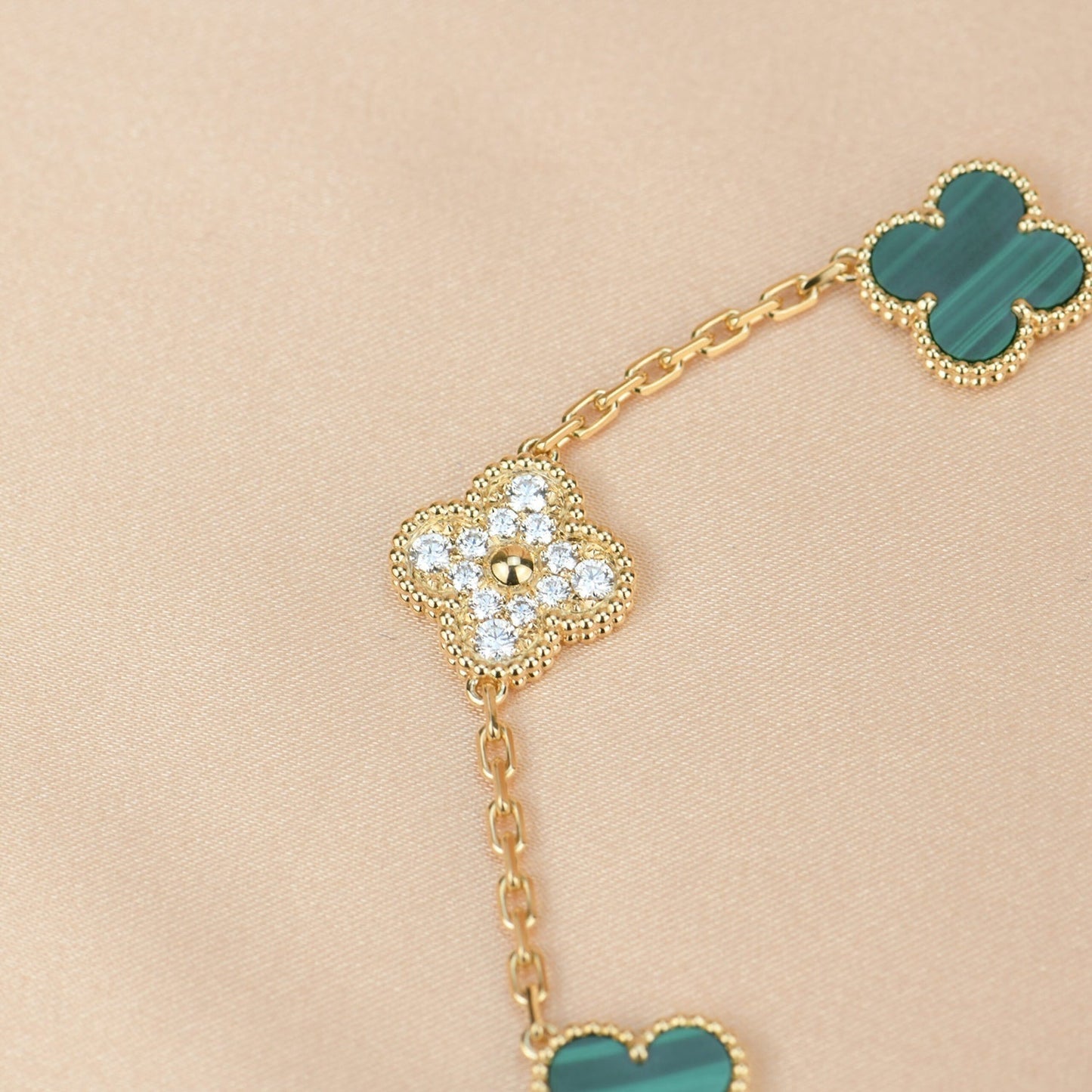 [Royal Jewelry]CLOVER  5 MOTIF MALACHITE DIAMOND BRACELET