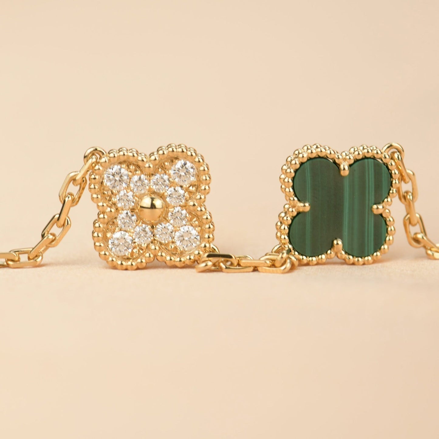 [Royal Jewelry]CLOVER  5 MOTIF MALACHITE DIAMOND BRACELET