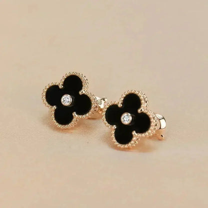[Royal Jewelry]CLOVER MEDIUM 1 MOTIFS ONYX DIAMOND EARRINGS
