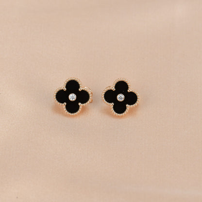 [Royal Jewelry]CLOVER MEDIUM 1 MOTIFS ONYX DIAMOND EARRINGS