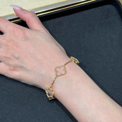[Royal Jewelry]CLOVER 5 MOTIF ROCK CRYSTAL PINK GOLD BRACELET