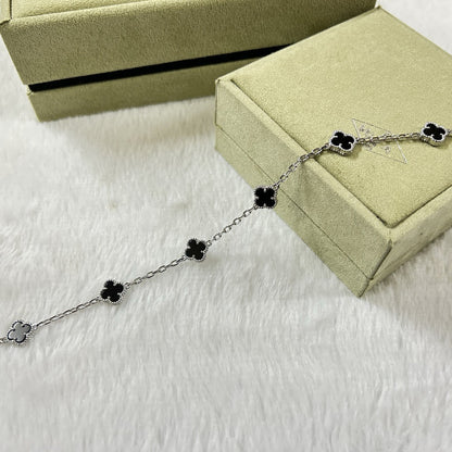[Royal Jewelry]CLOVER 6 MOTIF  ONYXS BRACELET