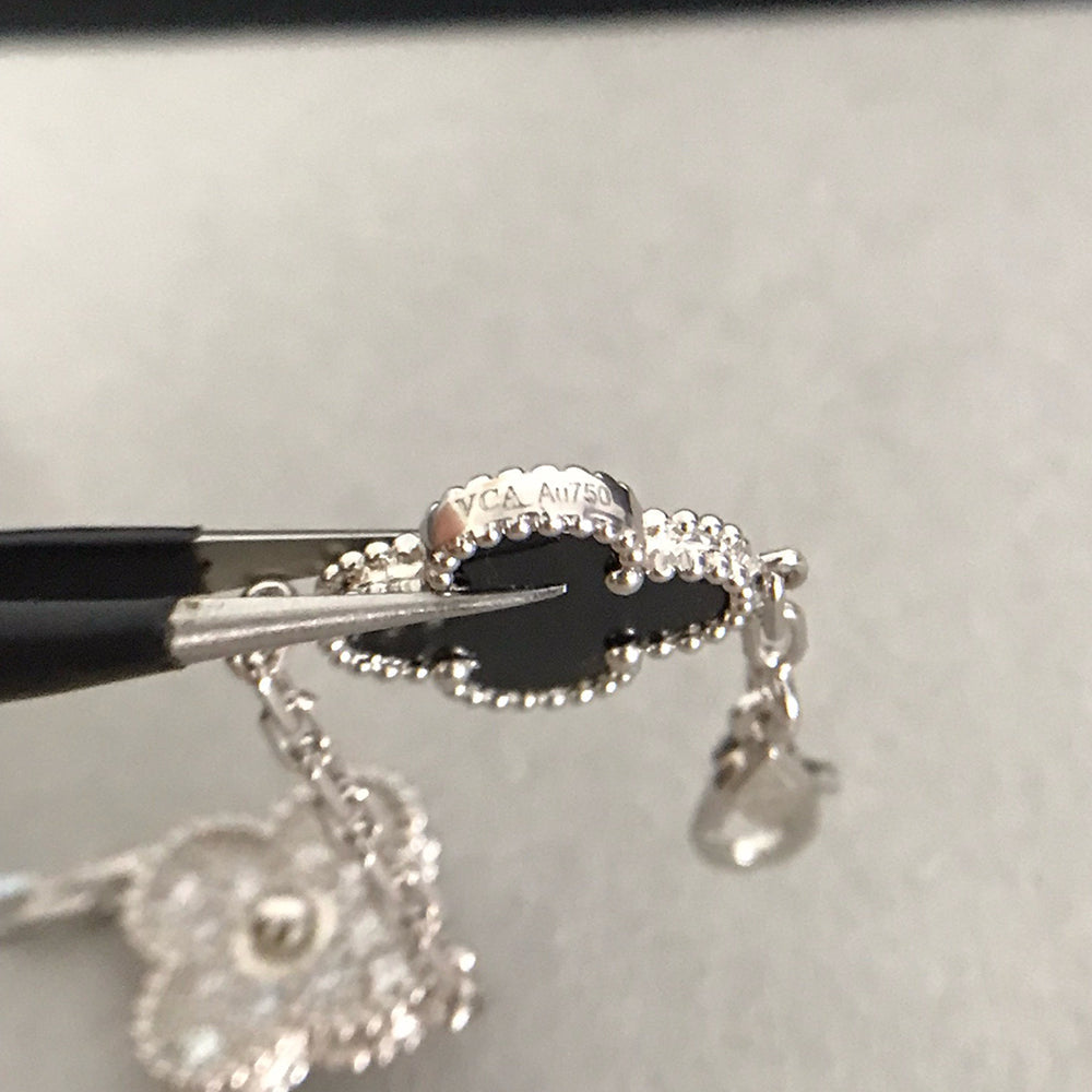 [Royal Jewelry]CLOVER 5 MOTIF ONYXS DIAMOND BRACELET SILVER
