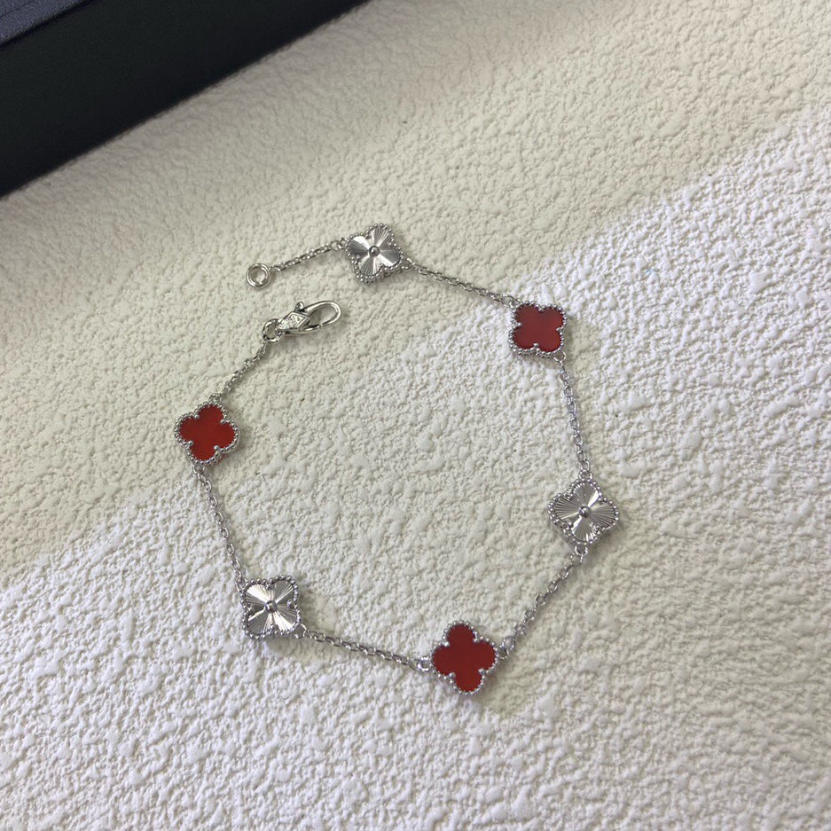[Royal Jewelry]CLOVER 6 MOTIF RED AGATE LASER BRACELET