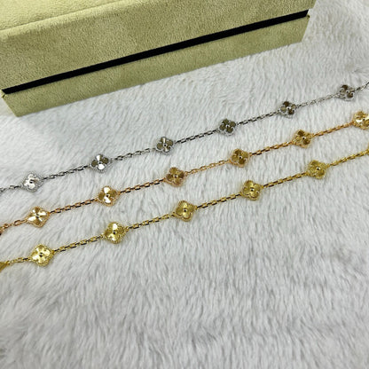 [Royal Jewelry]CLOVER 6 MOTIF DIAMOND BRACELET