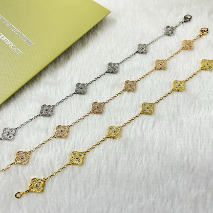 [Royal Jewelry]CLOVER 6 MOTIF DIAMOND BRACELET
