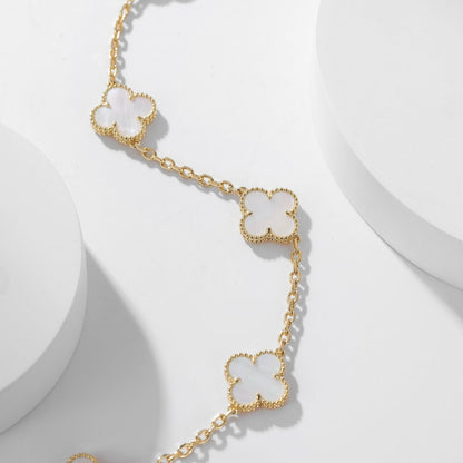[Royal Jewelry]CLOVERS THE 10-MOTIFS WHITE MOTHER OF PEARL NECKLACE