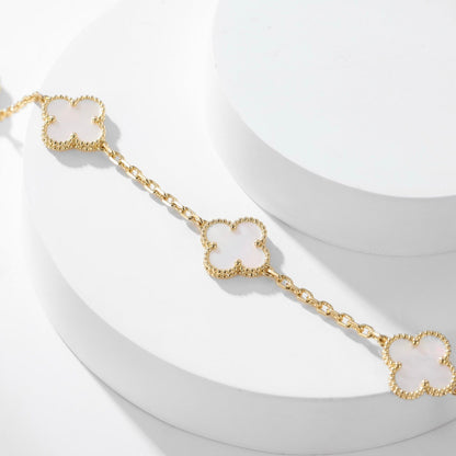 [Royal Jewelry]CLOVERS THE 10-MOTIFS WHITE MOTHER OF PEARL NECKLACE