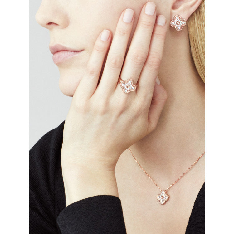[Royal Jewelry]CLOVER 15MM DIAMOND SINGLE FLOWER NECKLACE