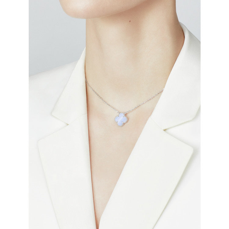 [Royal Jewelry]CLOVER 15MM BLUE CHALCEDONY NECKLACE SILVER