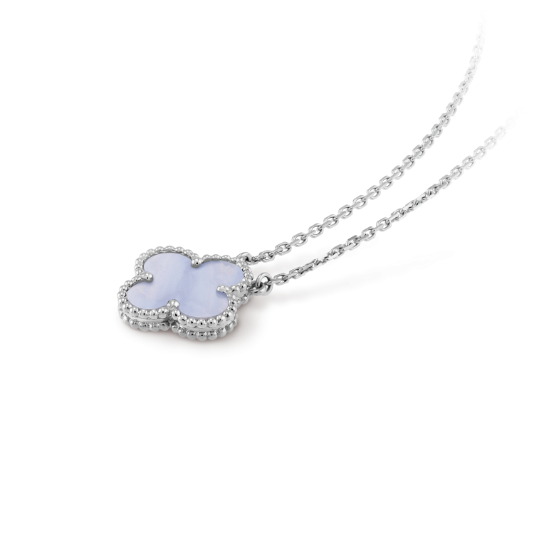 [Royal Jewelry]CLOVER 15MM BLUE CHALCEDONY NECKLACE SILVER