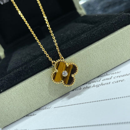 [Royal Jewelry]CLOVER 15MM DIAMOND AND YELLOW TIGER'S EYE AGATE necklace