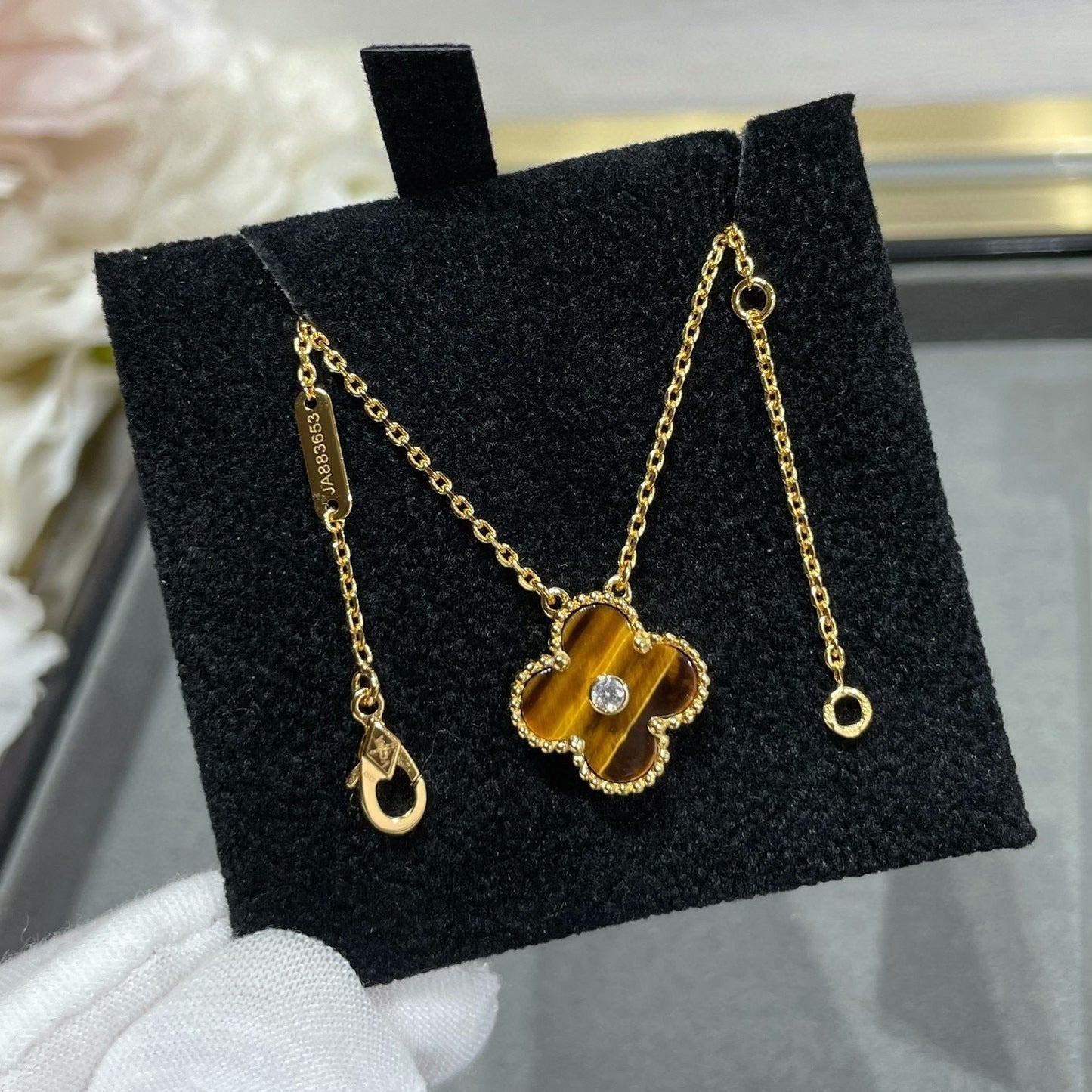 [Royal Jewelry]CLOVER 15MM DIAMOND AND YELLOW TIGER'S EYE AGATE necklace